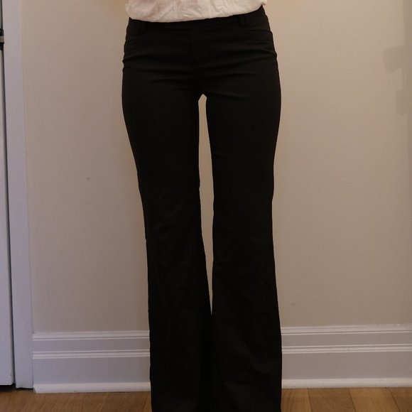 Banana Republic Low rise Pinstriped trouser(US 0P) - Picture 14 of 14